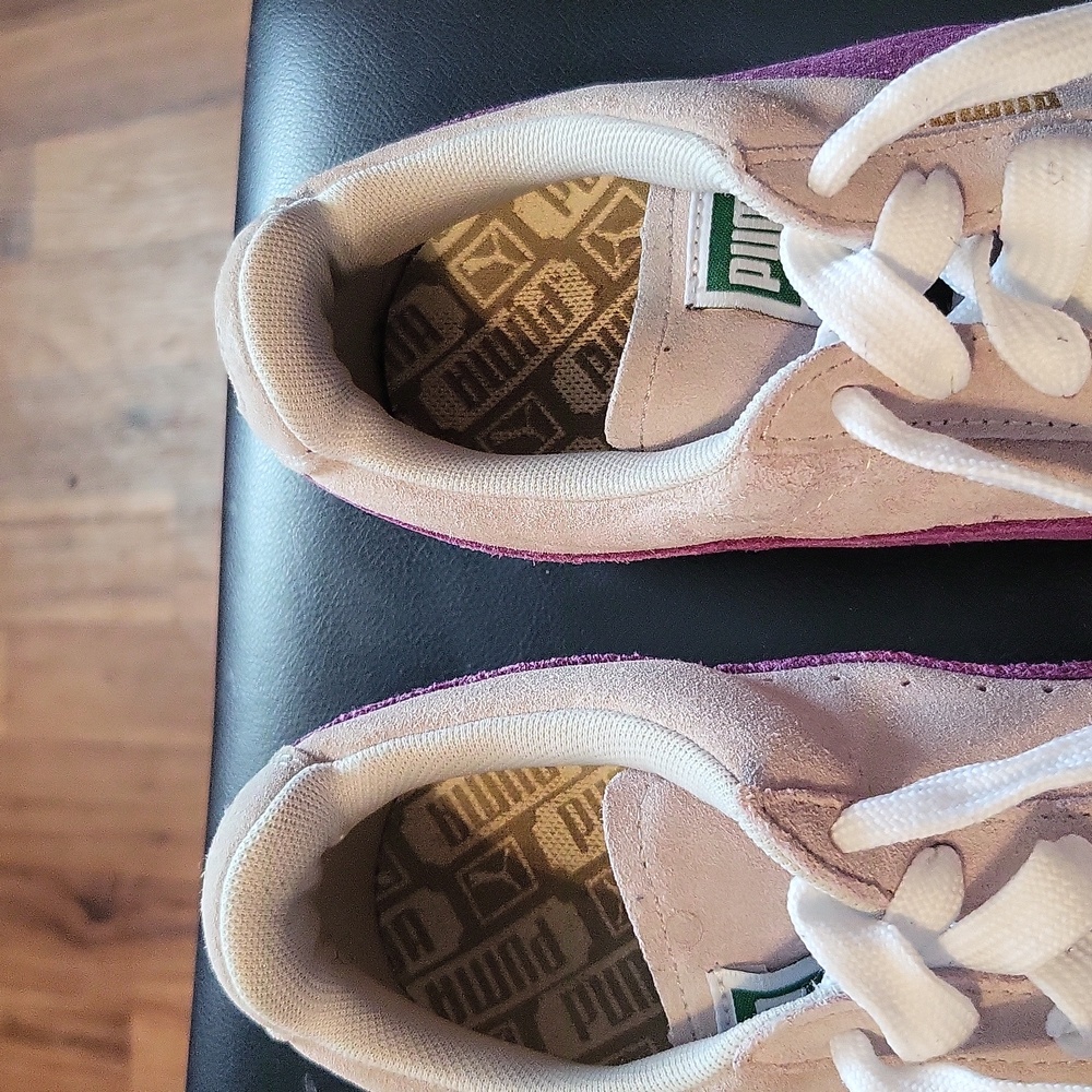 Women Shoes - Picture 2 of 7